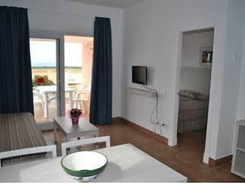 Mar Blau Hotel *